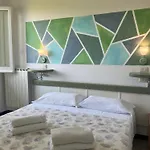 Splendor Hotel